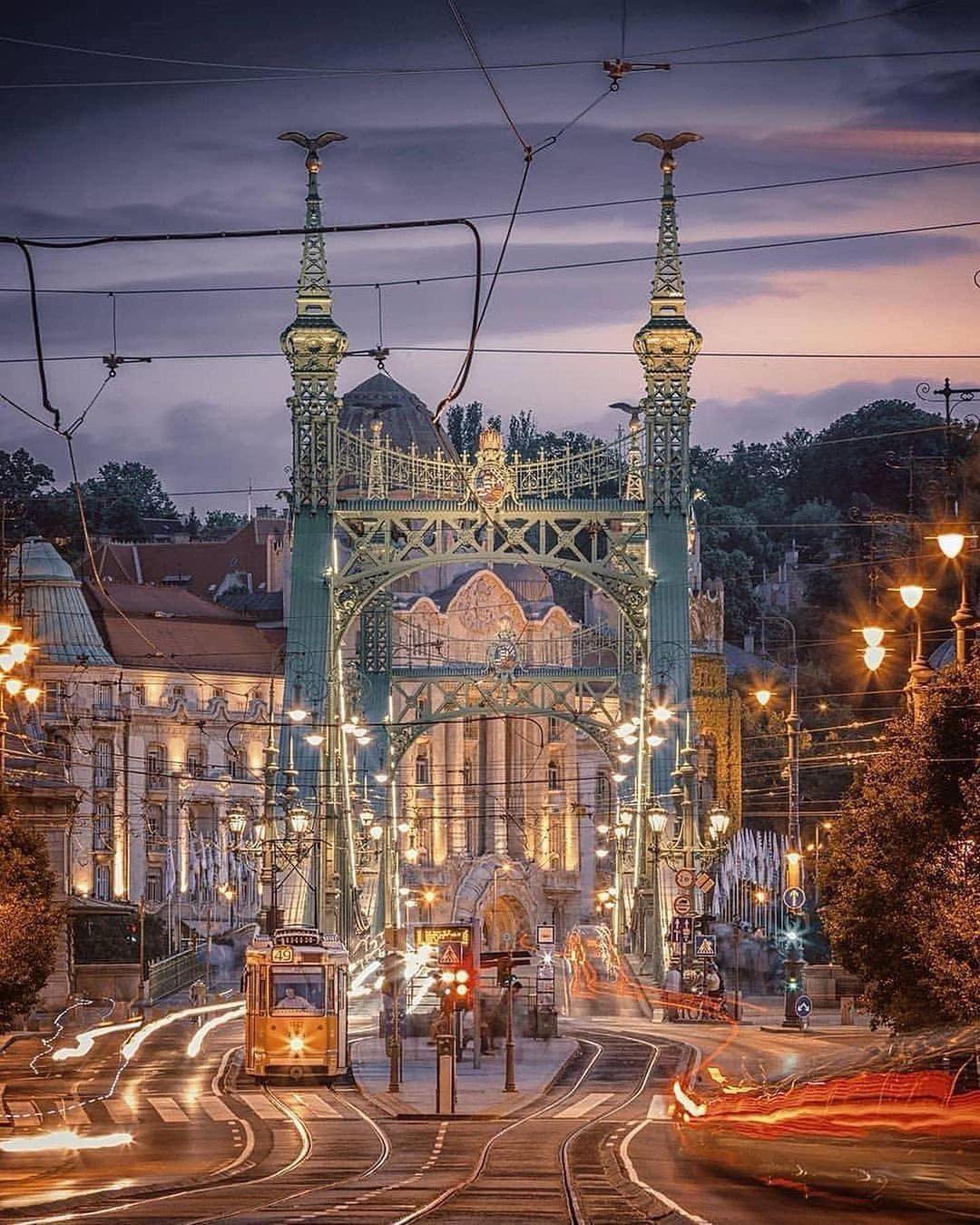 Будимпешта ( Виена - Оutlet Shoping Center Parndorf - Сент Андреа)